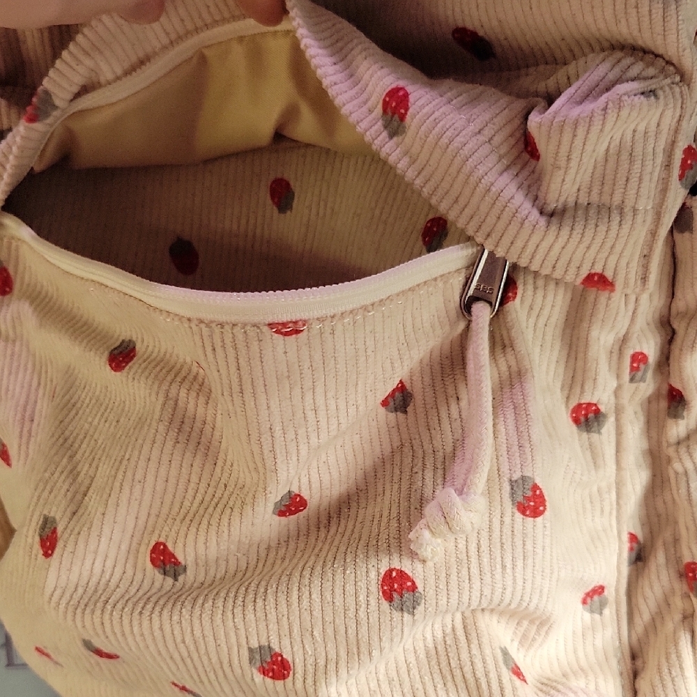 Strawberry Patterned Backpack With Matching Lunch… - image 7